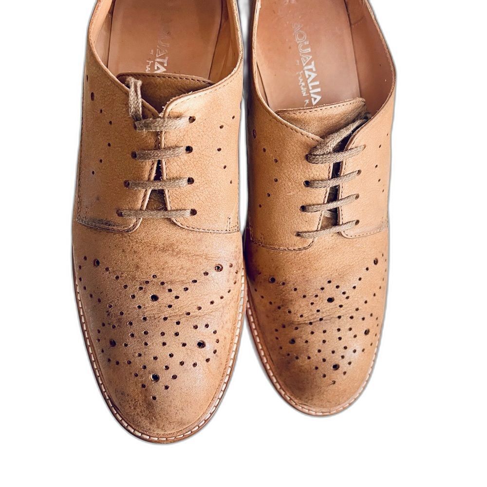 Aquatalia by Marvin K. Women's Tan Suede Oxford Shoes Size 8 Red Sole